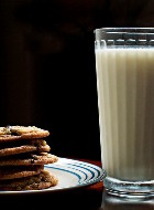 Что предпочесть – сок или молоко?