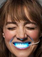 Зубы с подсветкой: мода по-японски