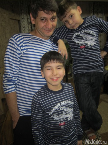 � � ��� �����