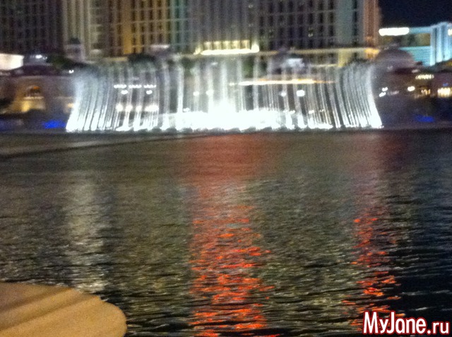 ���-�����