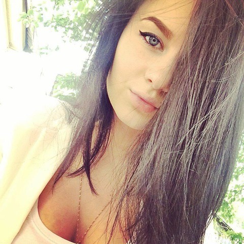 � �������****