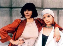 Дина Корзун и Чулпан Хаматова в «Стране Глухих» фото