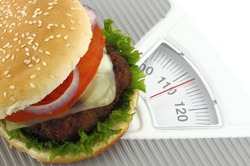 Эйфория от еды – основная проблема людей с лишним весом