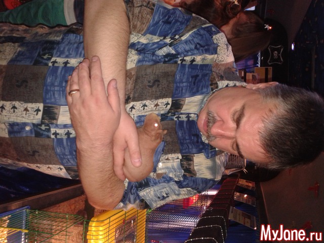 � � ����