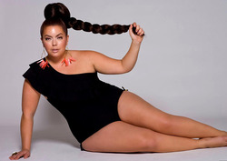 Plus-size ������ ������������ ������ �� ������� �������