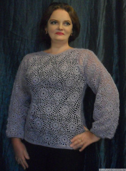  .   .Knitted tunic. Author Elena Bas. , .