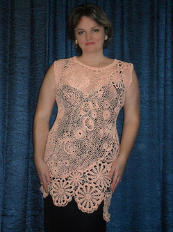  .   .Knitted tunic. Author Elena Bas. , .