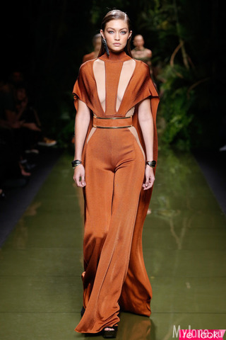 Комбинезон как альтернатива платью любого назначения