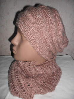  .   .Knitted hats.Author Elena Bas.