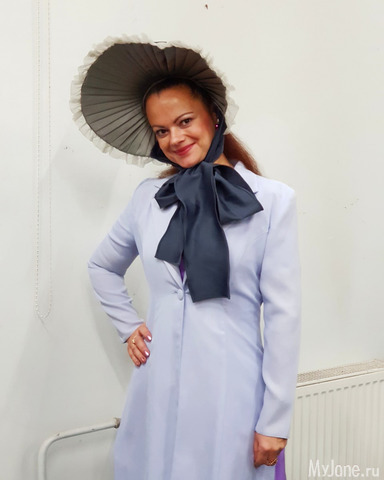 � � ��� �����