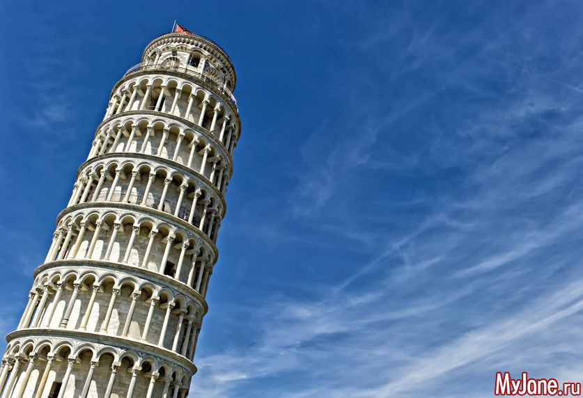  Пизанская башня: почему наклонена, но не падает?