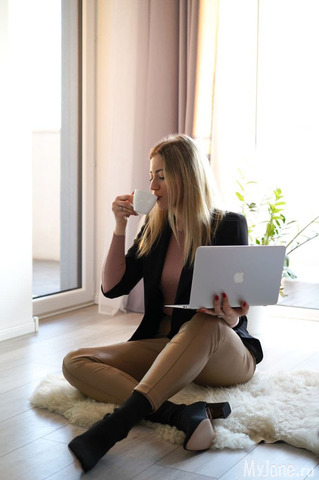 Polyglot Online School