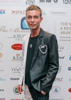        THE MEDICAL STARS &amp; BEAUTY AWARDS